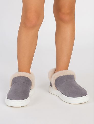 Pantufa Mini Pelúcia Juvenil Para Menina Flowfa - CINZA/BRANCO