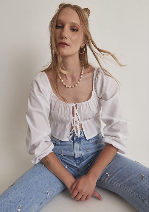 Cropped bata manga longa