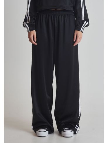 Calça Colegial com Listras na Lateral