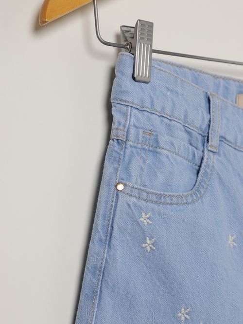 Short Jeans Bordado Juvenil Para Menina - AZUL