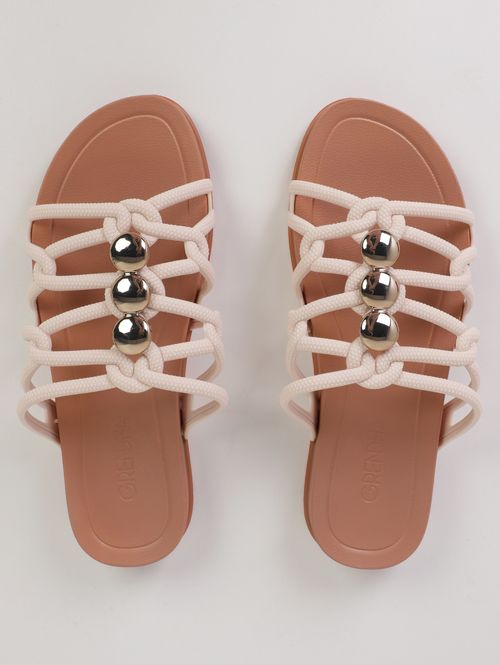 Rasteira Envolvente Grandha Feminina OFF WHITE/BEGE