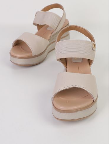 Sandália Florença Couro Pegada Feminina OFF WHITE