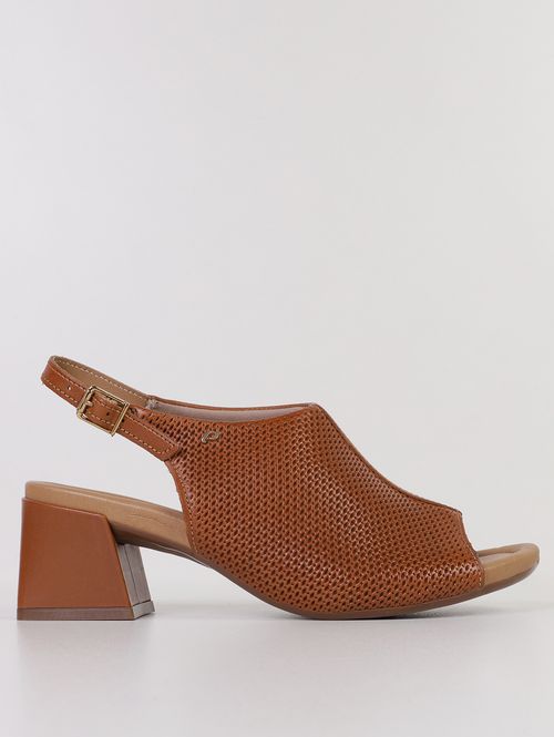 Sandália Fiorella Couro Pegada Feminina CARAMELO