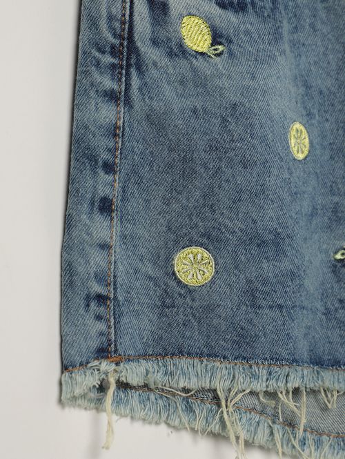 Short Jeans Bordado Limão Juvenil Para Menina - AZUL