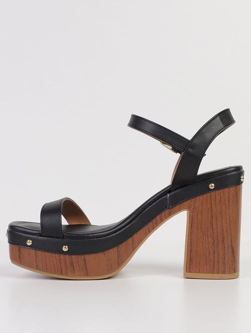 Sandália Com Tachas Vizzano Feminina PRETO