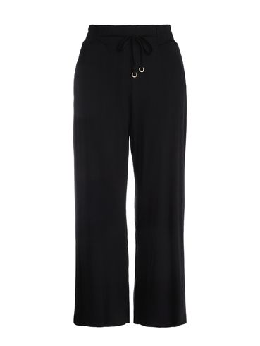 Calça Canelada Pantacourt Com Amarração Feminina PRETO