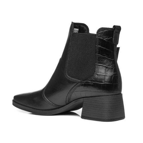 Bota Pegada Feminina em Couro Preto 282351-05