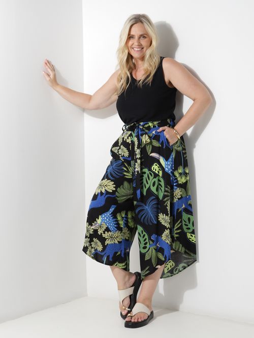 Calça Pantacourt Estampada Plus Size Feminina PRETO
