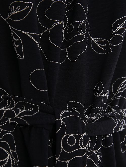 Macacão Autentique Feminino PRETO