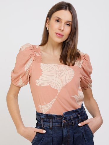 Blusa Manga Curta Feminina Marrom