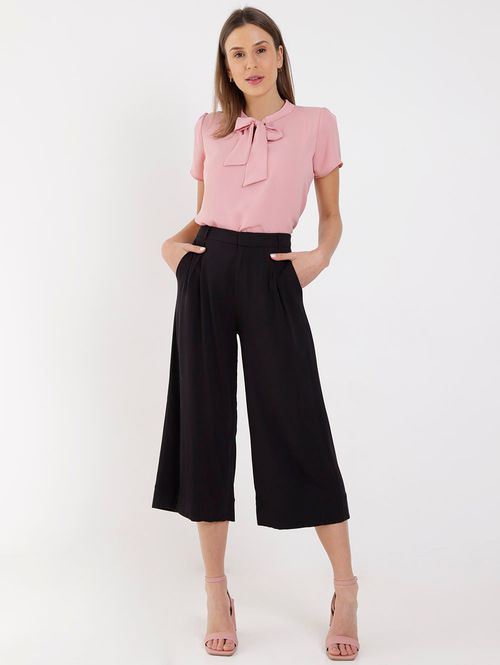 Calça Pantacourt Feminina Preto