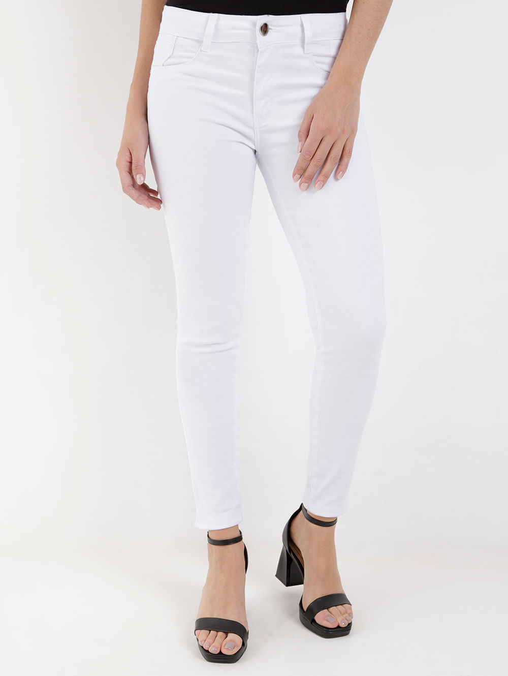 calça levanta bumbum skinny branca