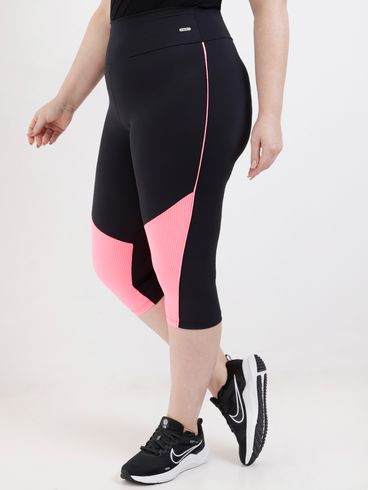 Calça Corsário Plus Size Feminina Preto