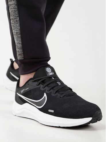 Tênis Esportivo Nike Downshifter 12 Masculino Preto/Branco