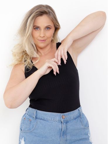 Blusa Regata Básica Autentique Plus Size Feminina Preto