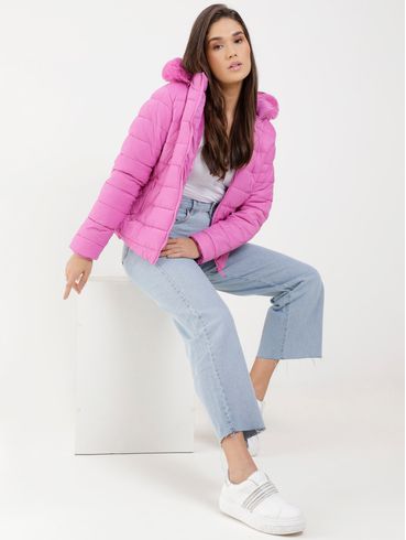 Jaqueta Puffer com Capuz Feminina Lilás
