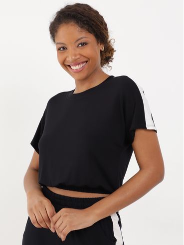 Blusa Manga Curta Feminina Preto