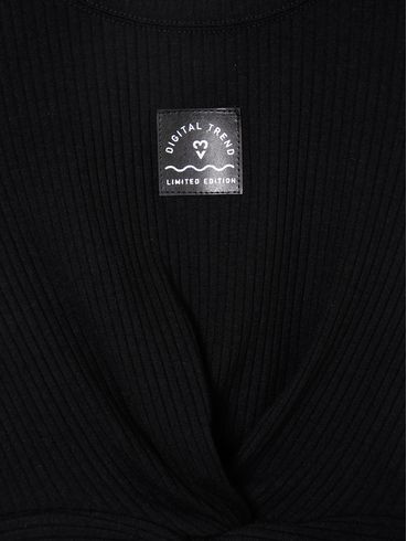 Blusa Cropped Manga Curta Juvenil Para Menina - PRETO