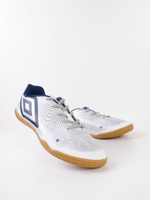 Chuteira de Futsal Umbro Orbit Masculino BRANCO/PRATA/MARINHO