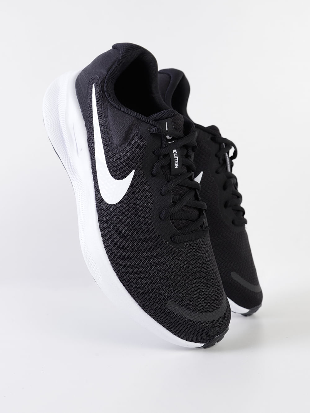 Tênis esportivo nike menino hot sale preto