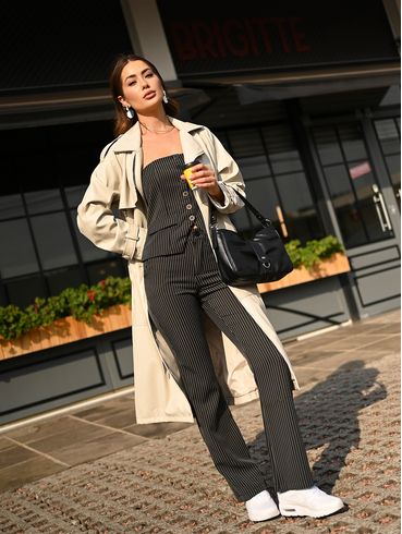 Calça Reta Risca de Giz Autentique Feminina PRETO