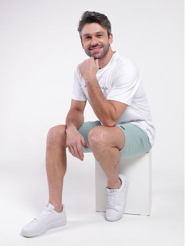 Bermuda Masculina VERDE CLARO