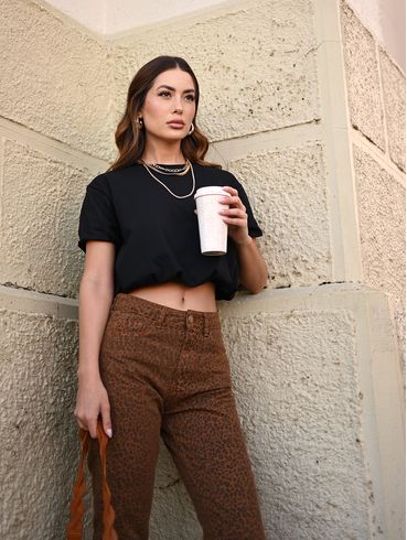Blusa Cropped Manga Curta Autentique Feminina PRETO