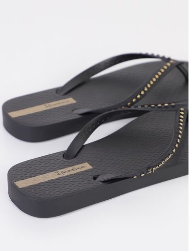 Chinelo Essence Ipanema Feminino PRETO/DOURADO