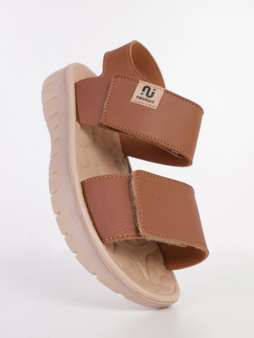 Sandália Juvenil Para Menino - MARROM