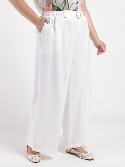 Calça Pantacourt Plus Size Feminina OFF WHITE