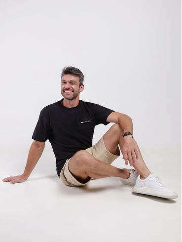 Camiseta Oversized Manga Curta Masculina PRETO