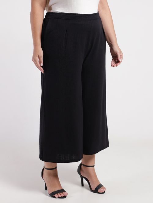 Calça Pantacourt Plus Size Feminina PRETO