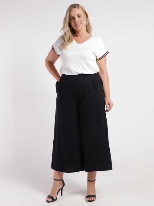 Calça Pantacourt Plus Size Feminina PRETO