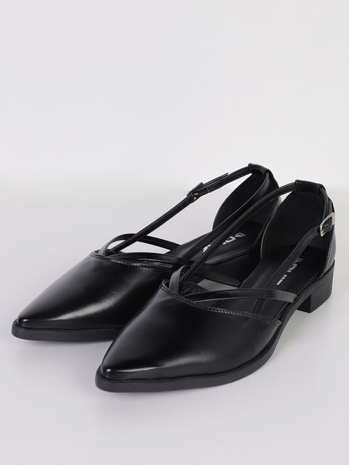 Sapato Bico Fino Quiz Feminino PRETO