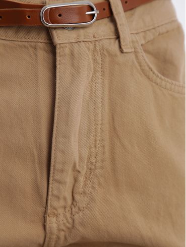 Calça Sarja Mom com Cinto Feminina AREIA