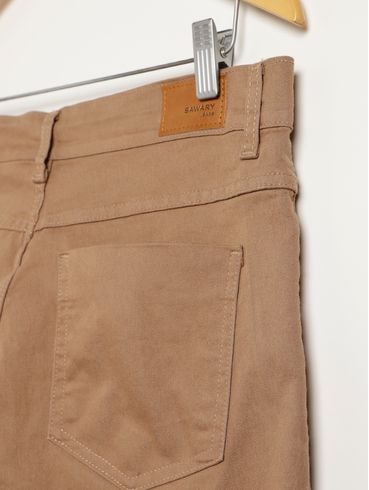 Calça Sarja Cigarrete Sawary Plus Feminina MARROM