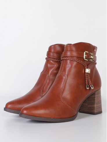 Bota Cano Curto Dakota Feminina CARAMELO