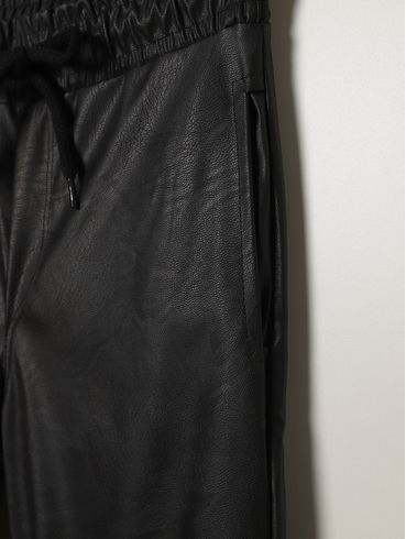 Calça Jogger Juvenil Para Menina - PRETO