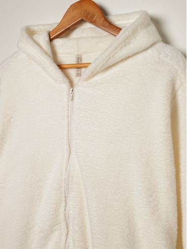 Jaqueta Com Capuz Plus Size Feminina OFF WHITE