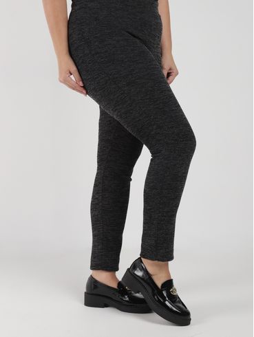 Calça Reta Plus Size Feminina PRETO