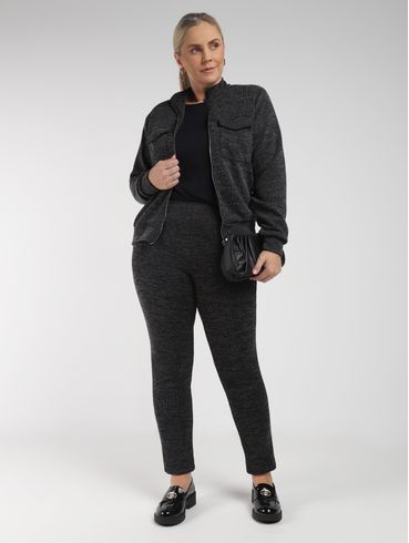 Calça Reta Plus Size Feminina PRETO