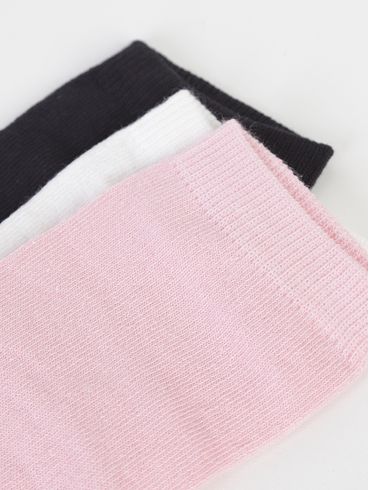 Kit com 03 Meias Cano Médio Femininas OFF WHITE/ROSA/PRETO