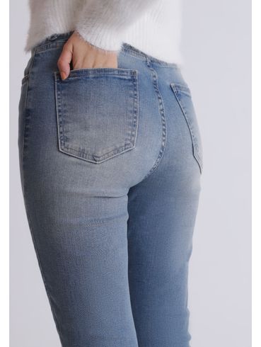 Calça jeans flare dirty
