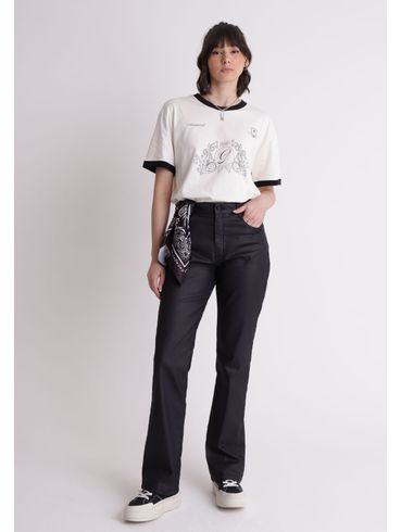 Calça de Sarja Reta Resinada