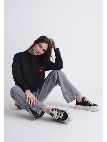 Moletom Cropped com Pelúcia com Bordado de Coração