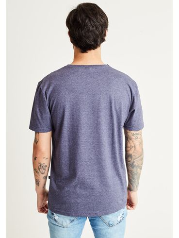 Camiseta básica manga curta