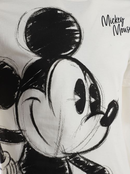 Camiseta Manga Curta Mickey Mouse Masculina OFF WHITE