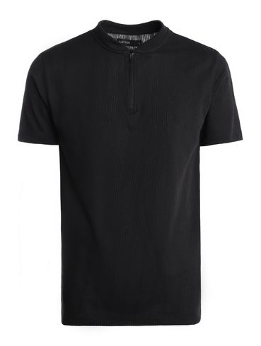 Camiseta Manga Curta Gola Padre Eletrón  Masculina PRETO