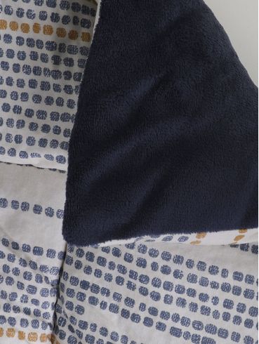 Edredom Queen Size Blend Malha Altenburg AZUL